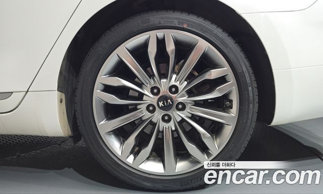 Kia K7 2020 — photo 7