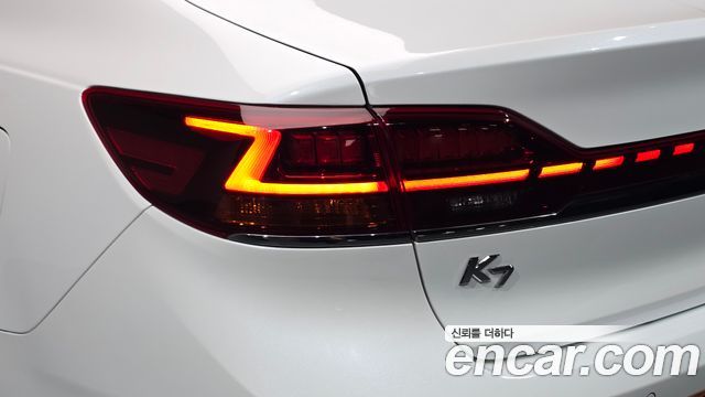 Kia K7 2020 — photo 9