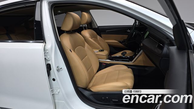 Kia K7 2020 — photo 16