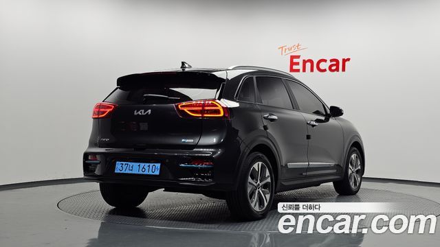 Kia Niro 2022 — photo 2