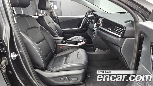 Kia Niro 2022 — photo 16
