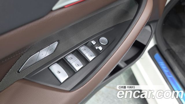 BMW 4-Series 2021 — photo 28