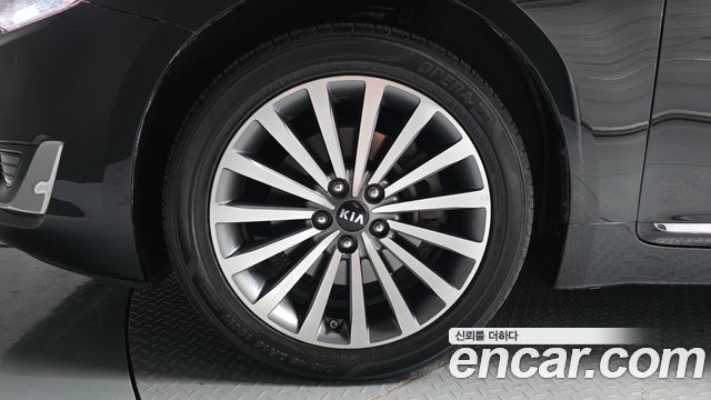 Kia K7 2016 — photo 5