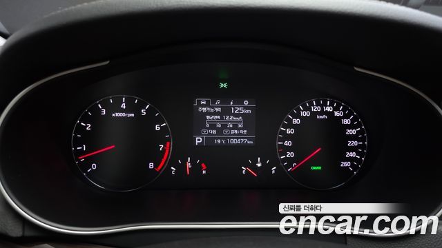 Kia K7 2016 — photo 11