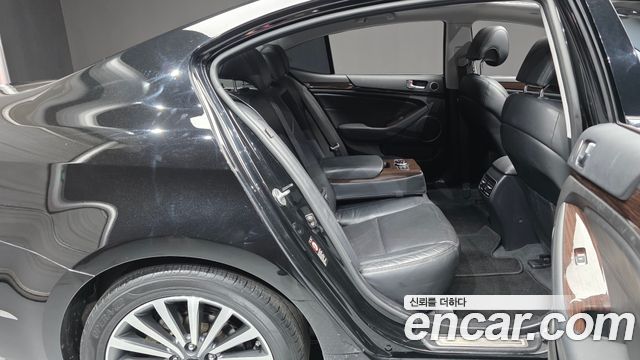 Kia K7 2016 — photo 17