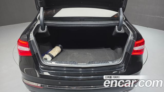 Kia K7 2016 — photo 22