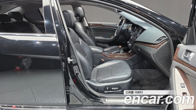 Kia K7 2016 — photo 16