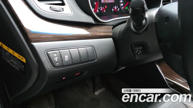 Kia K7 2016 — photo 27