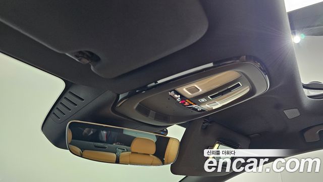 Volvo S60 2023 — photo 24