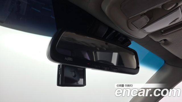 KG Mobility Rexton 2016 — photo 17