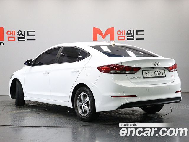 Hyundai AVANTE 2016 — photo 3