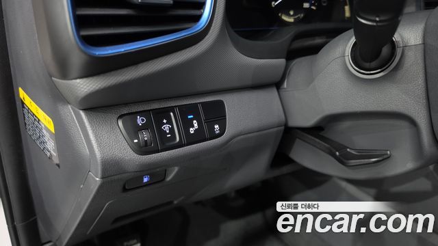Hyundai Ioniq 2016 — photo 22