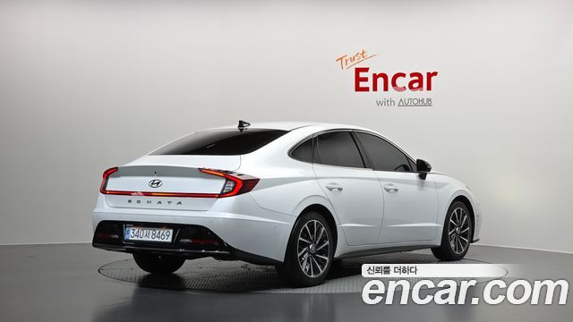 Hyundai Sonata 2022 — photo 2