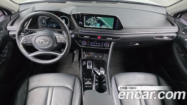 Hyundai Sonata 2022 — photo 10