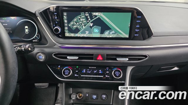 Hyundai Sonata 2022 — photo 22