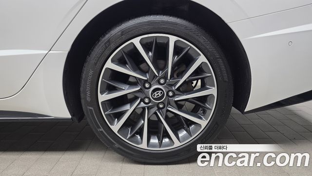 Hyundai Sonata 2022 — photo 7