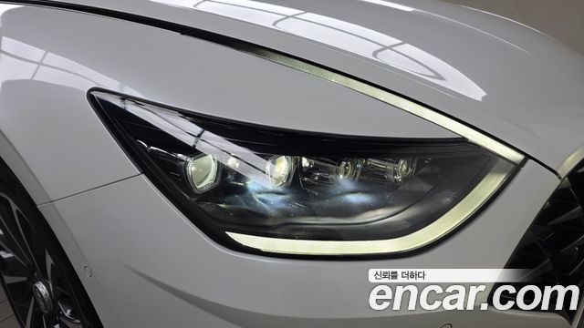 Hyundai Sonata 2022 — photo 8