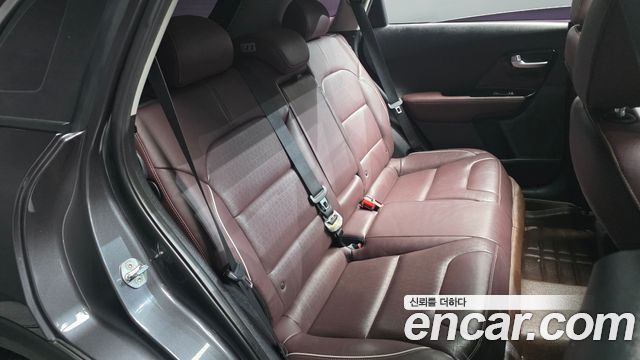 Kia Niro 2020 — photo 17