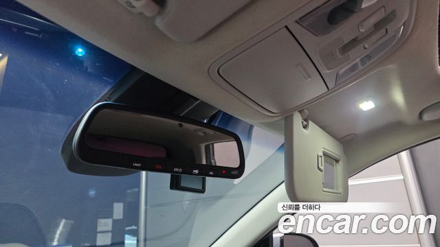 Kia Niro 2020 — photo 30