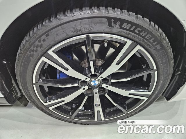 BMW 5-Series 2026 — photo 5