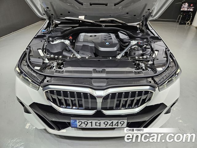 BMW 5-Series 2026 — photo 6