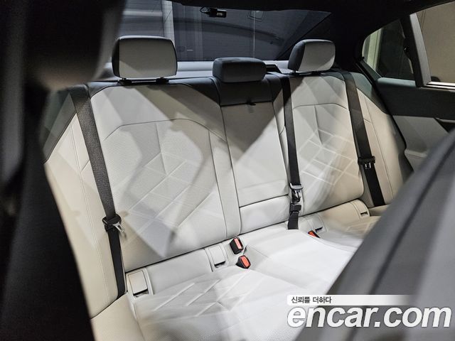 BMW 5-Series 2026 — photo 18