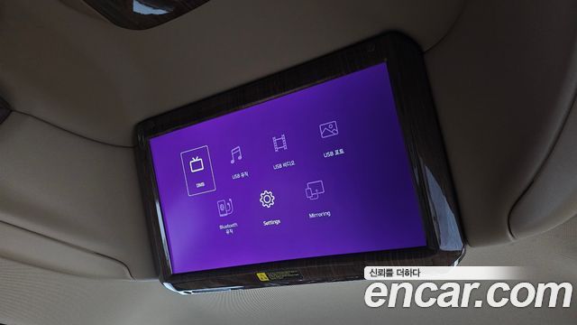 Kia Canival 2016 — photo 24