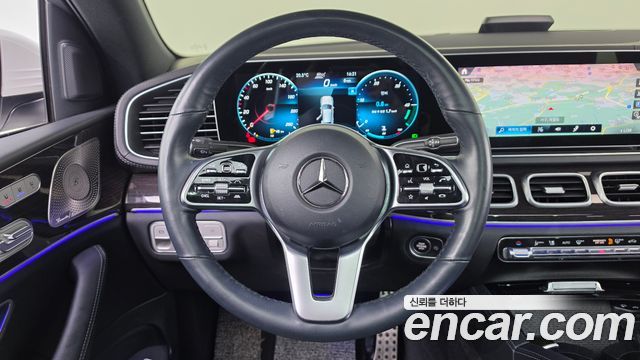 Mercedes-Benz GLE-Class 2023 — photo 22