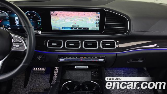 Mercedes-Benz GLE-Class 2023 — photo 25