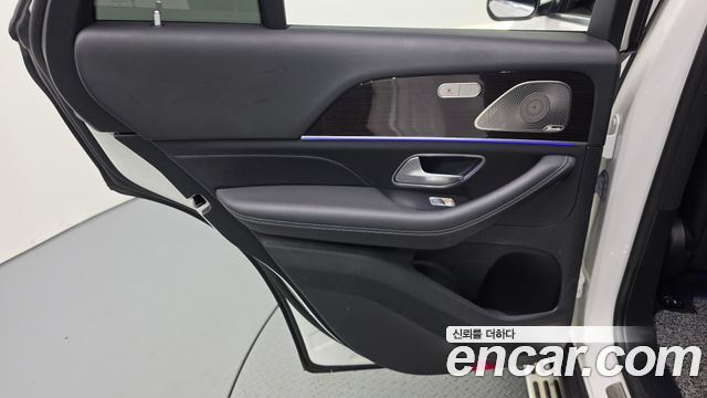 Mercedes-Benz GLE-Class 2023 — photo 15
