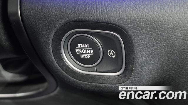 Mercedes-Benz GLE-Class 2023 — photo 32