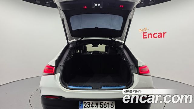 Mercedes-Benz GLE-Class 2023 — photo 37