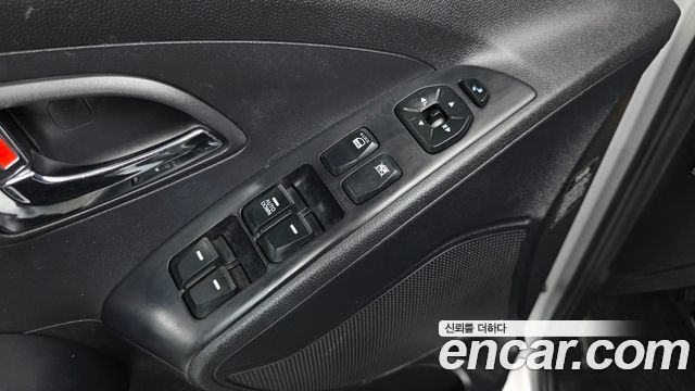 Hyundai Tucson 2013 — photo 17