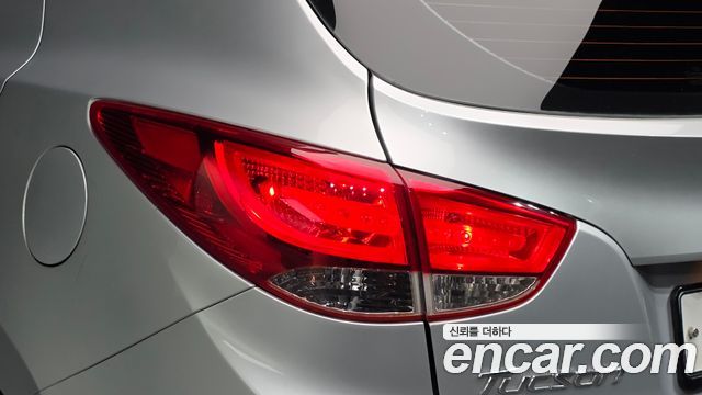 Hyundai Tucson 2013 — photo 9