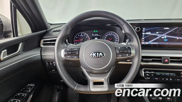 Kia K5 2020 — photo 18
