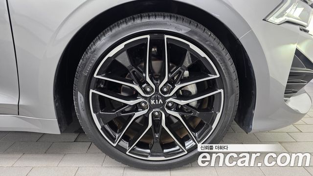 Kia K5 2020 — photo 7
