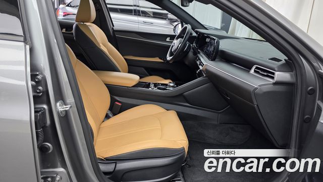 Kia K5 2020 — photo 16