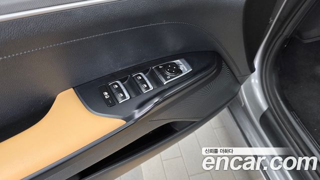 Kia K5 2020 — photo 28