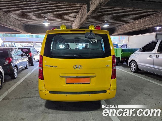 Hyundai Starex 2015 — photo 7