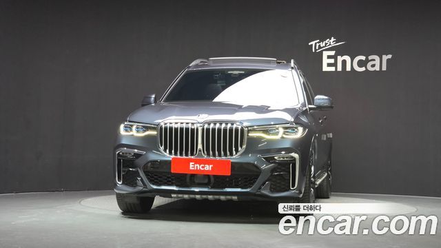 BMW X7 2022 — photo 3