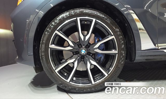 BMW X7 2022 — photo 5