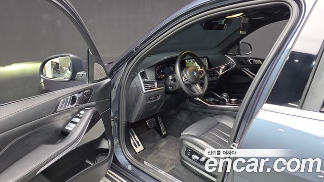 BMW X7 2022 — photo 13