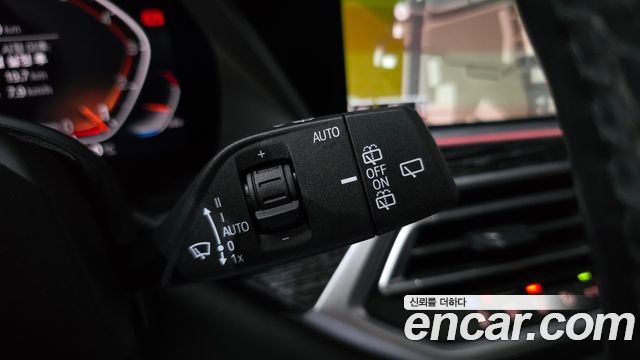 BMW X7 2022 — photo 29