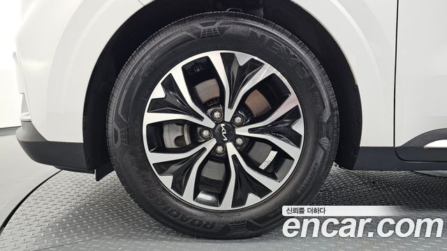 Kia Canival 2022 — photo 5