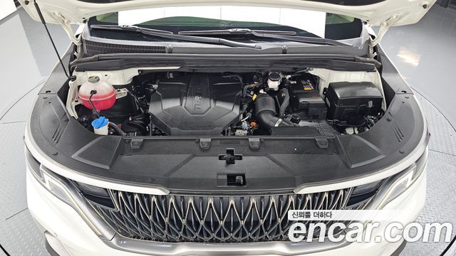 Kia Canival 2022 — photo 6