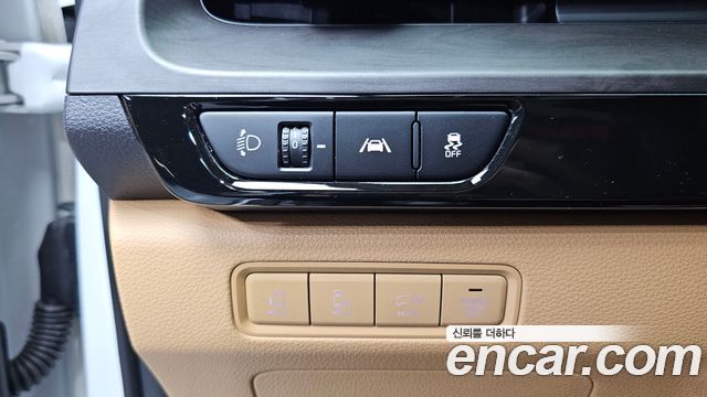 Kia Canival 2022 — photo 20