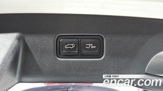 Kia Canival 2022 — photo 26