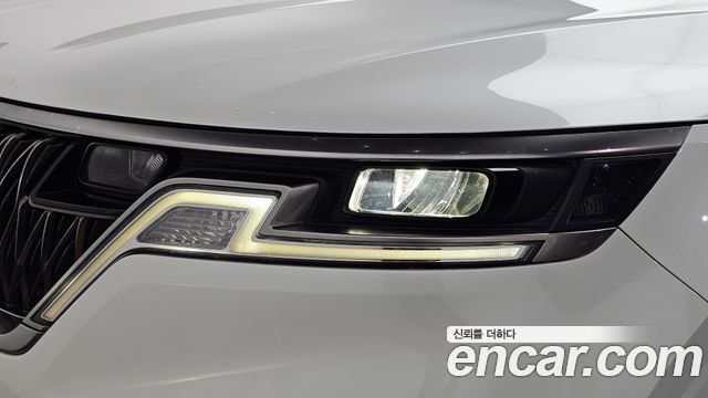 Kia Canival 2022 — photo 8
