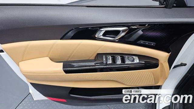 Kia Canival 2022 — photo 15