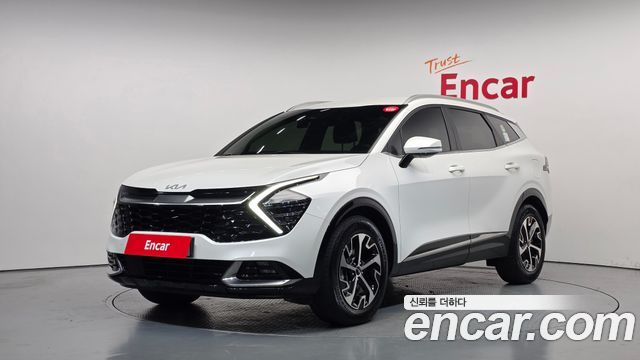 Kia Sportage 2023 — photo 1